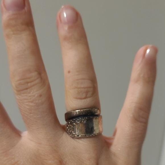 Silver Rings - Picture 3 of 7